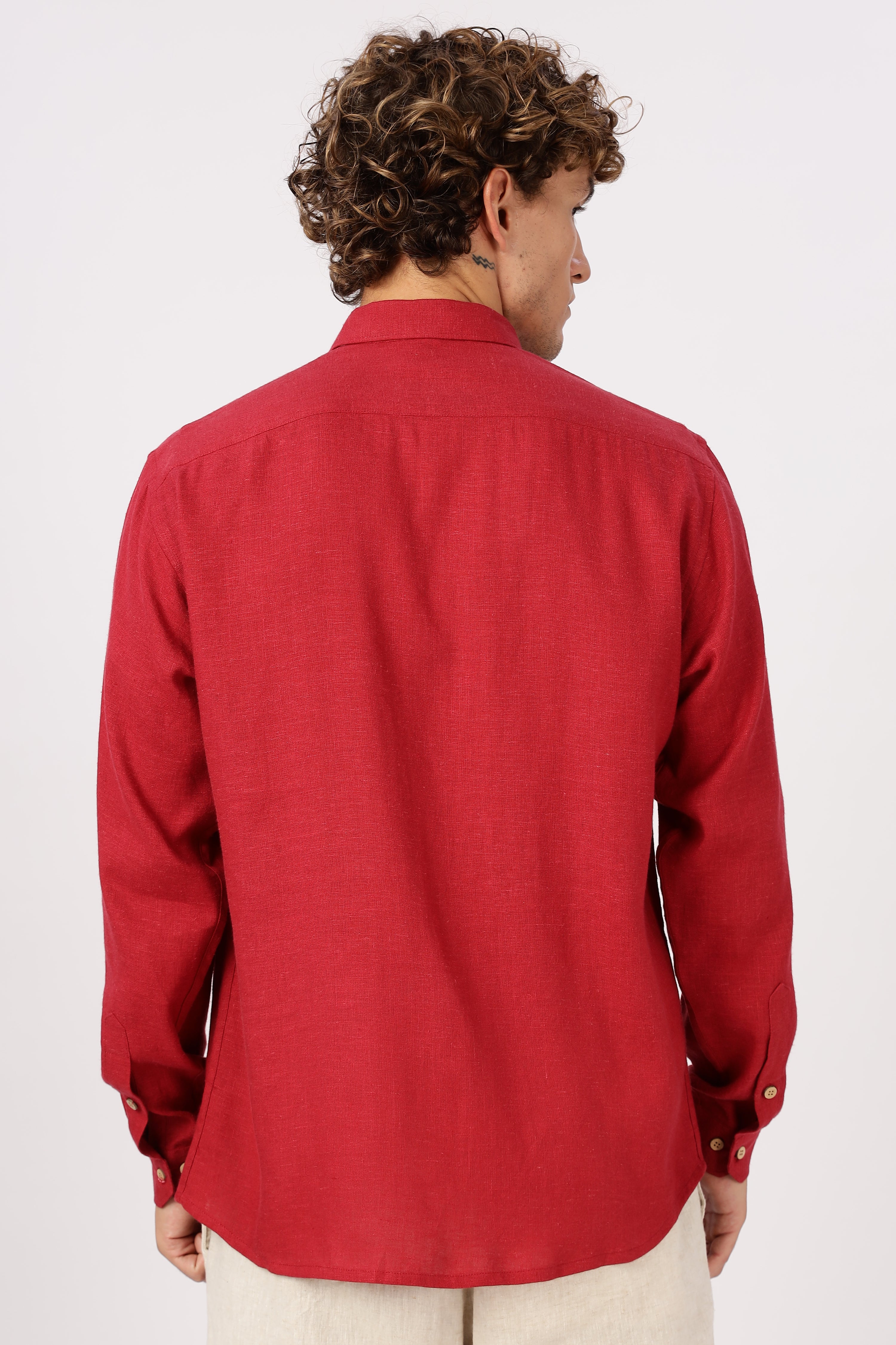 Red 100% Linen 44 Lea Shirt