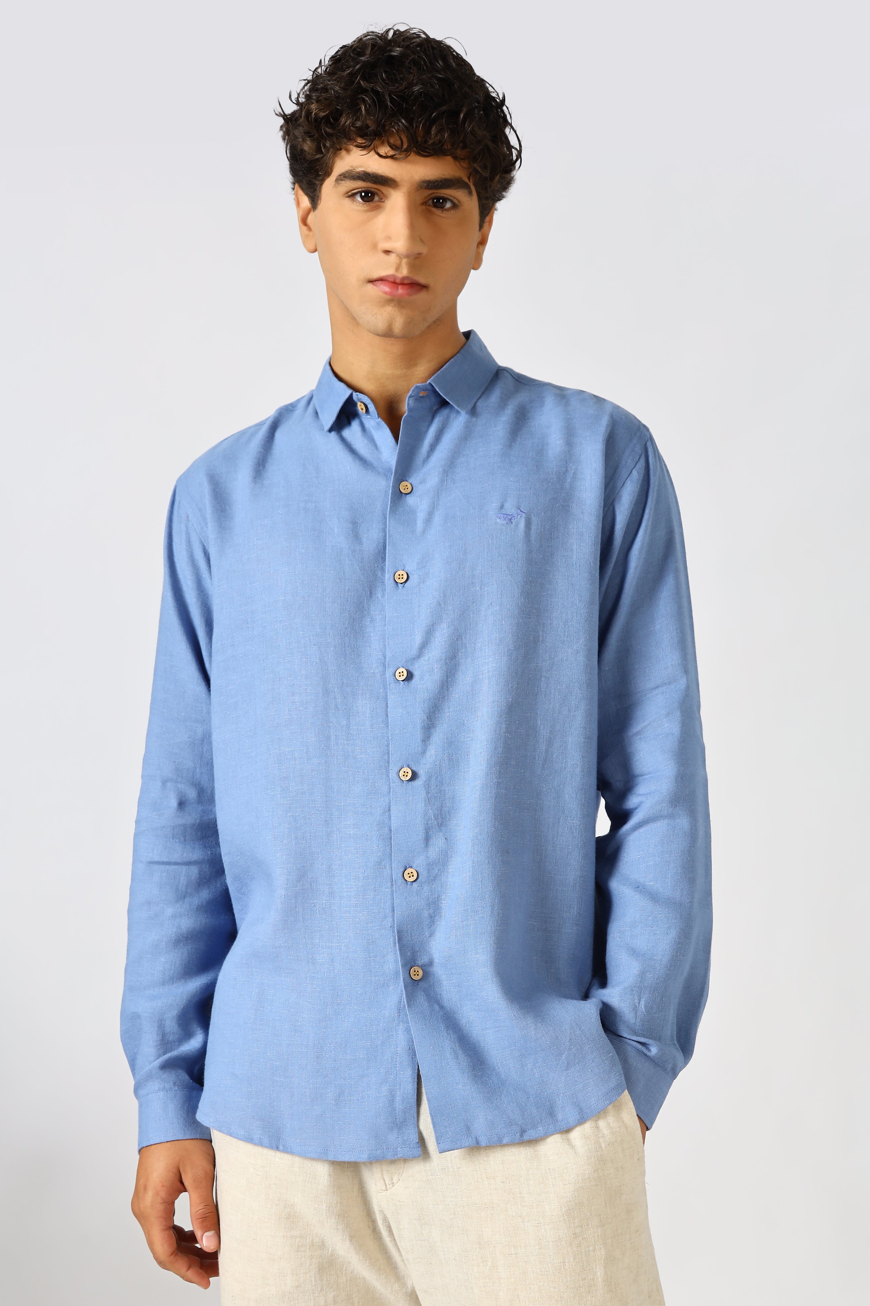 Light Blue 100% Linen 44 Lea Shirt