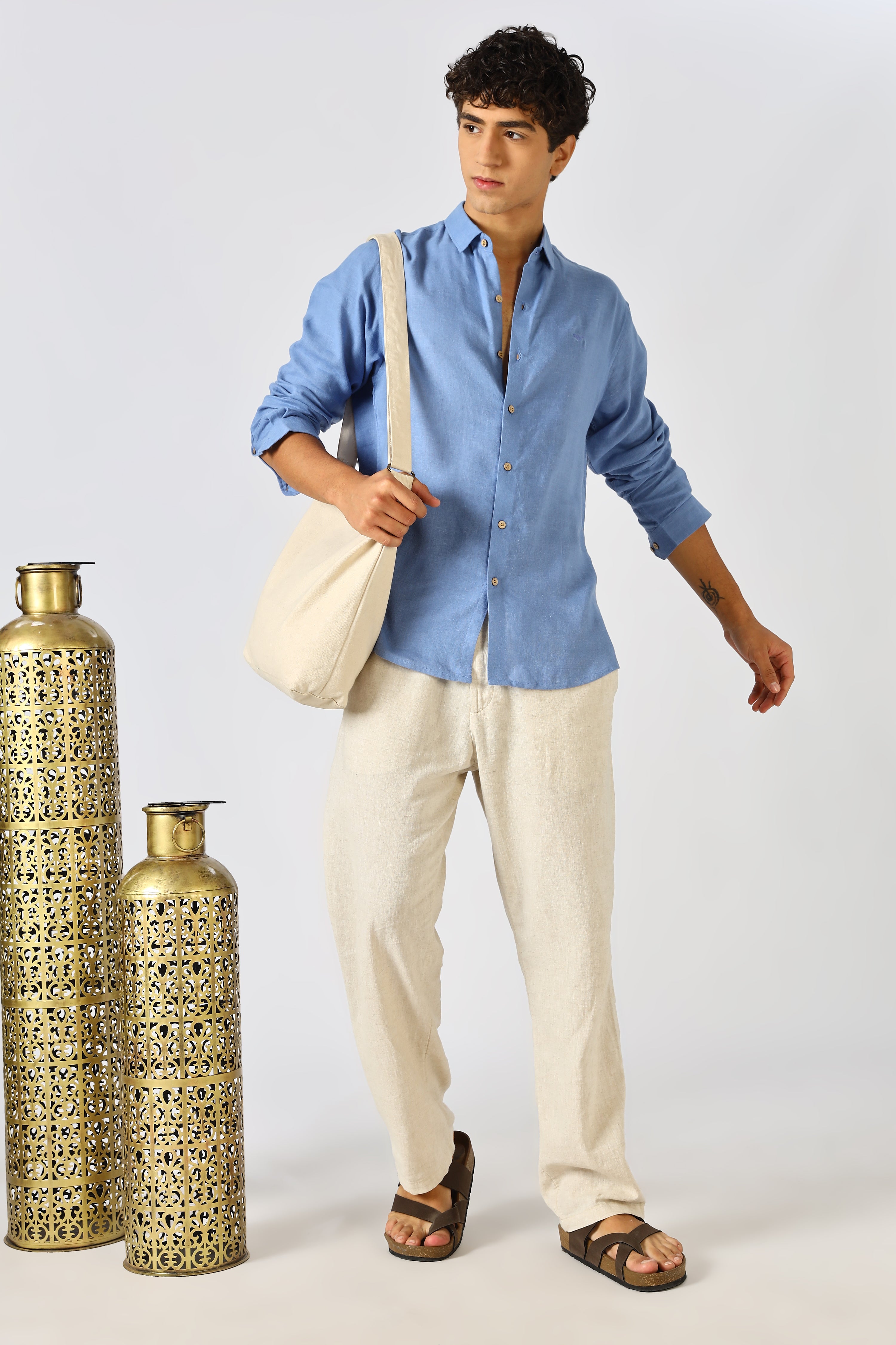 Light Blue 100% Linen 44 Lea Shirt