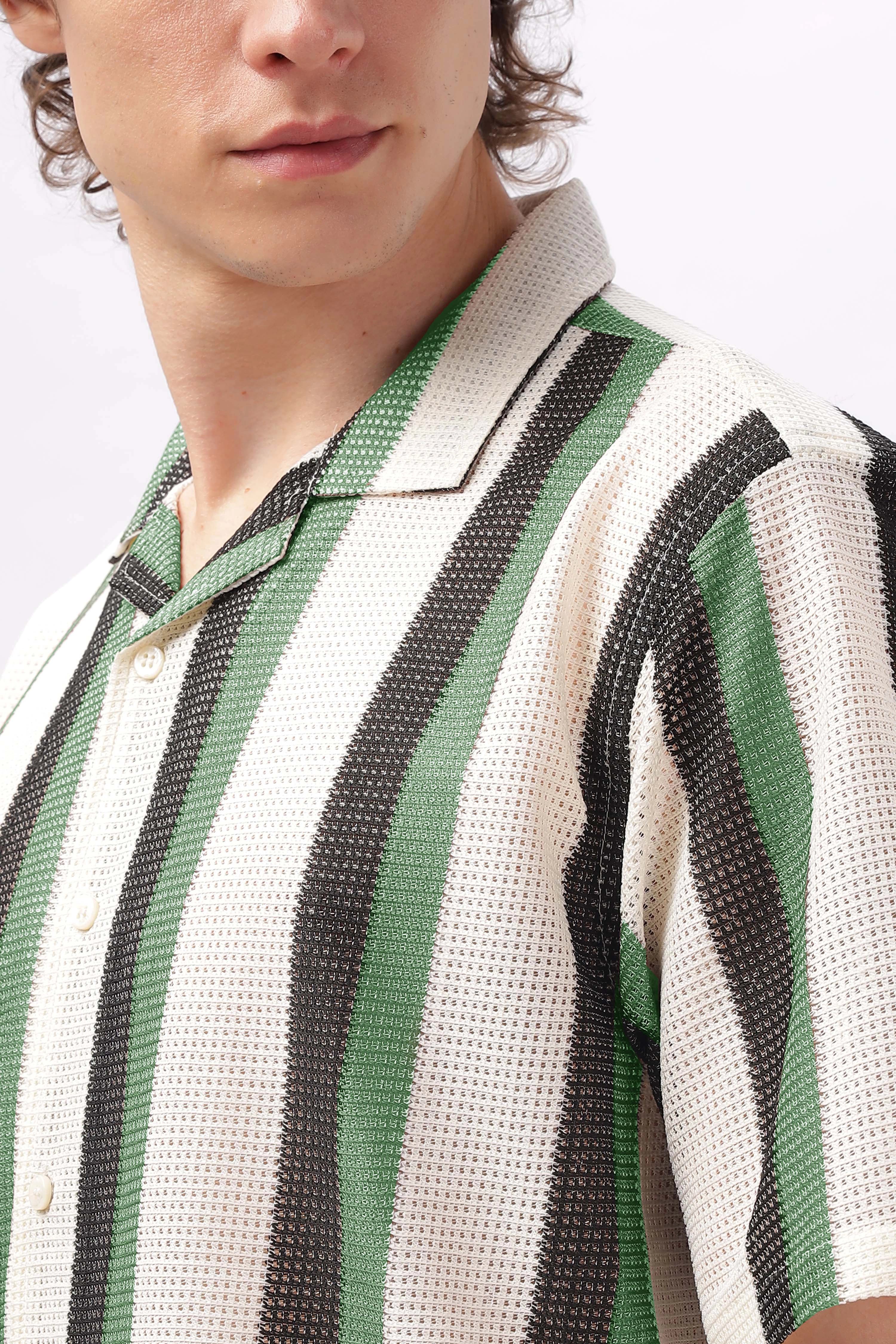 Grain Textured Camp Collar Stripes Shirt