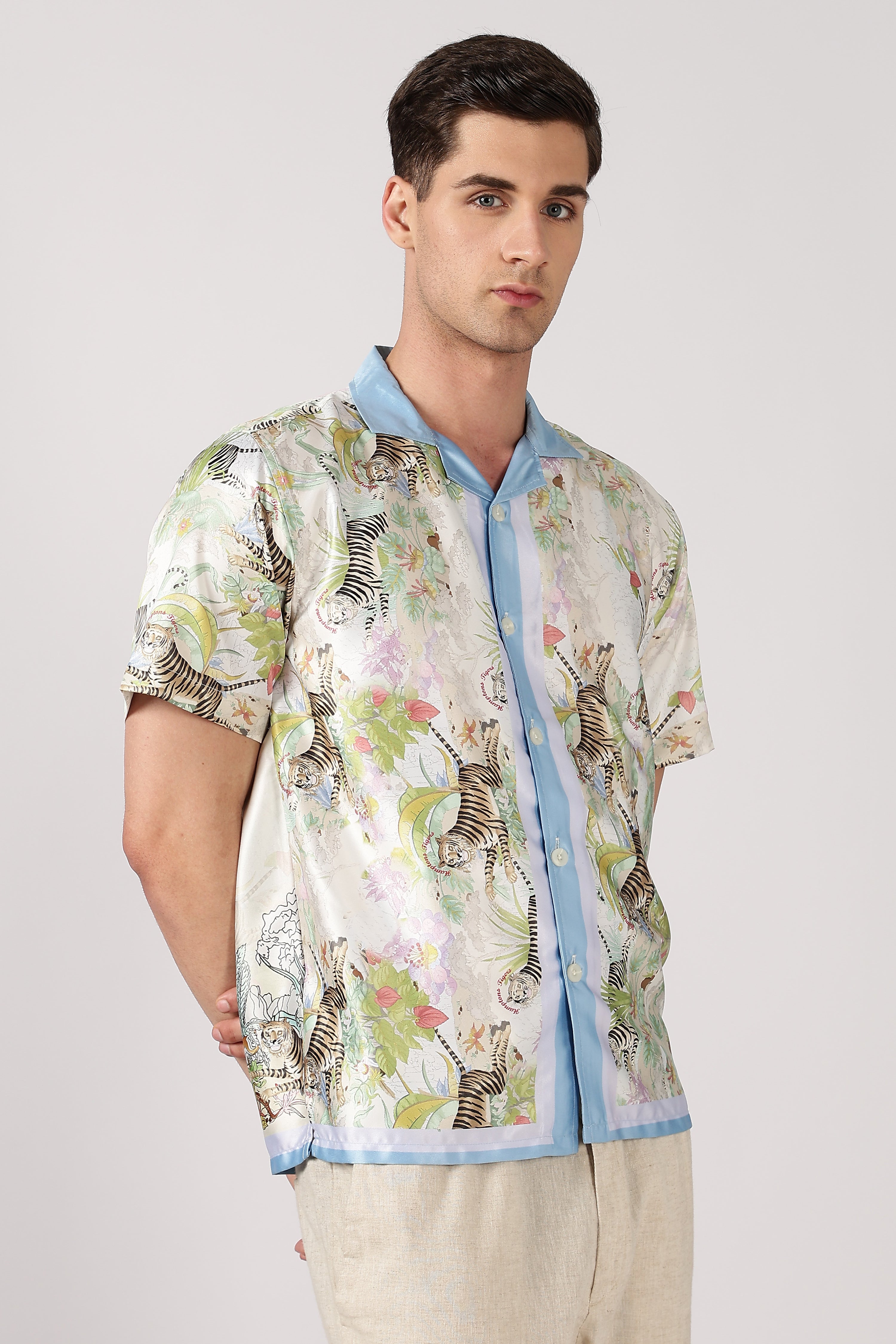 Hamptons Tigers Satin Box Fit Cream Printed Shirt