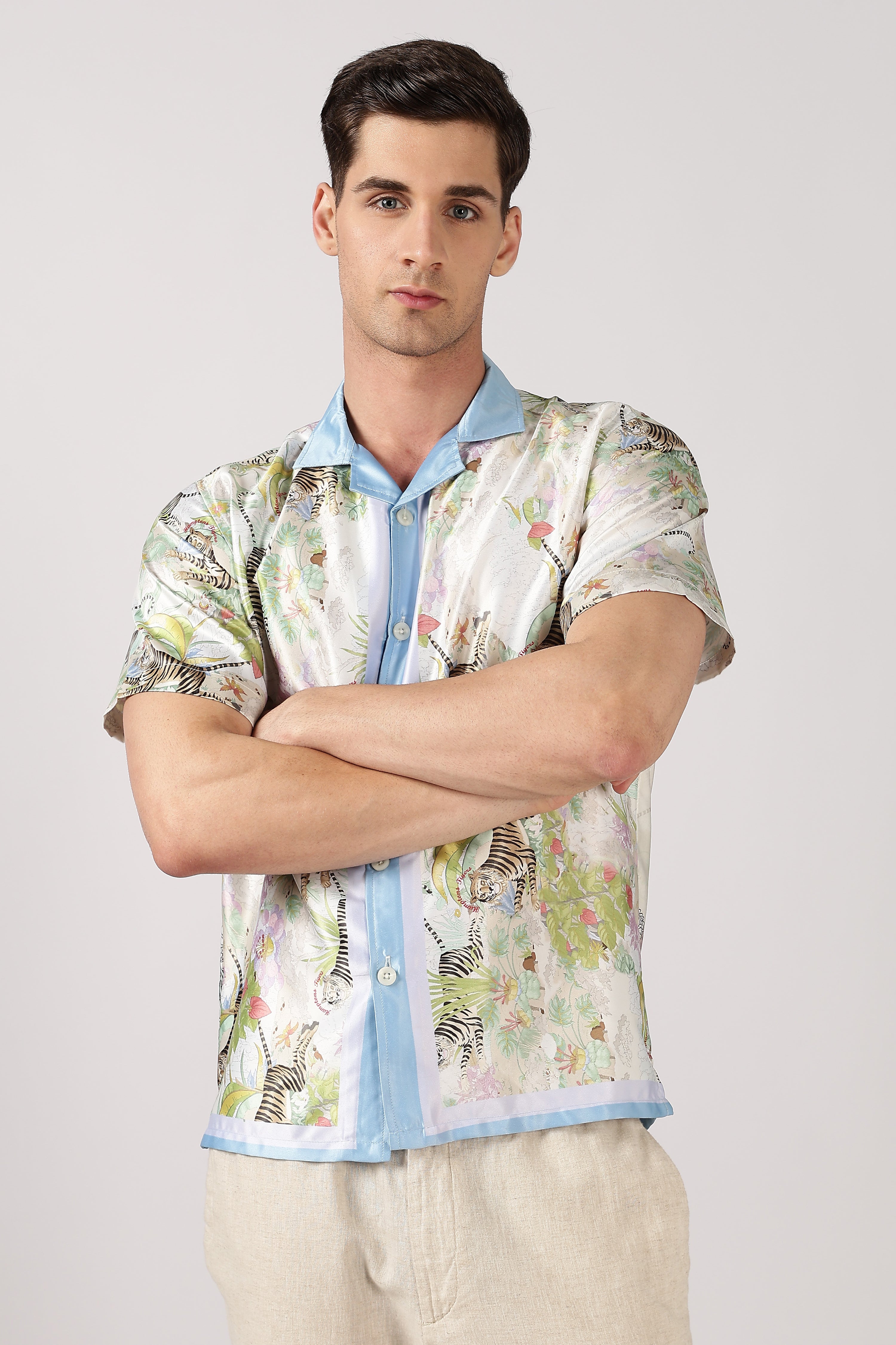 Hamptons Tigers Satin Box Fit Cream Printed Shirt