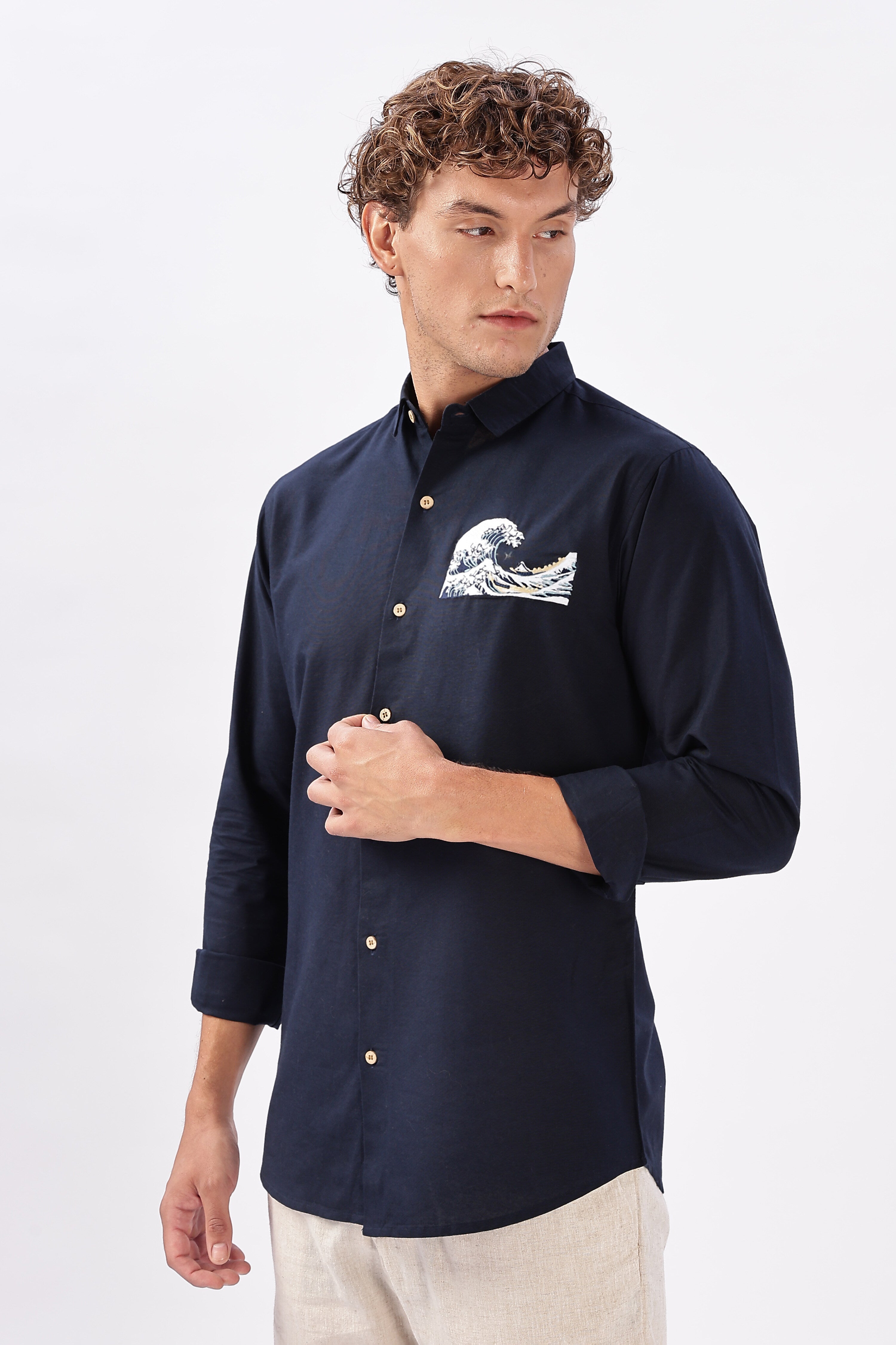 The "Turtle Cove" Wave Blue Embroidery Shirt