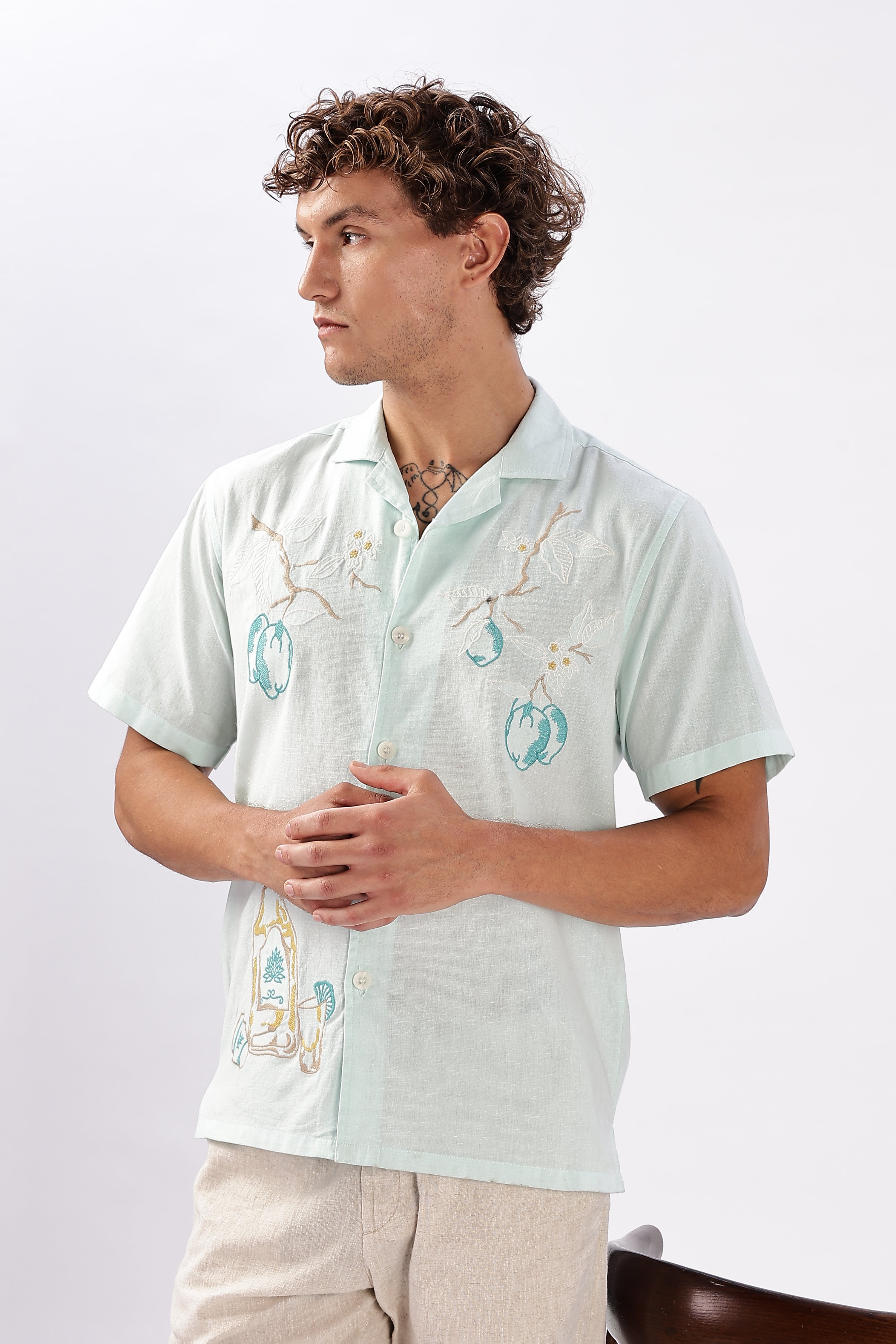 Best Seller Floral Embroidery Box Fit Shirt
