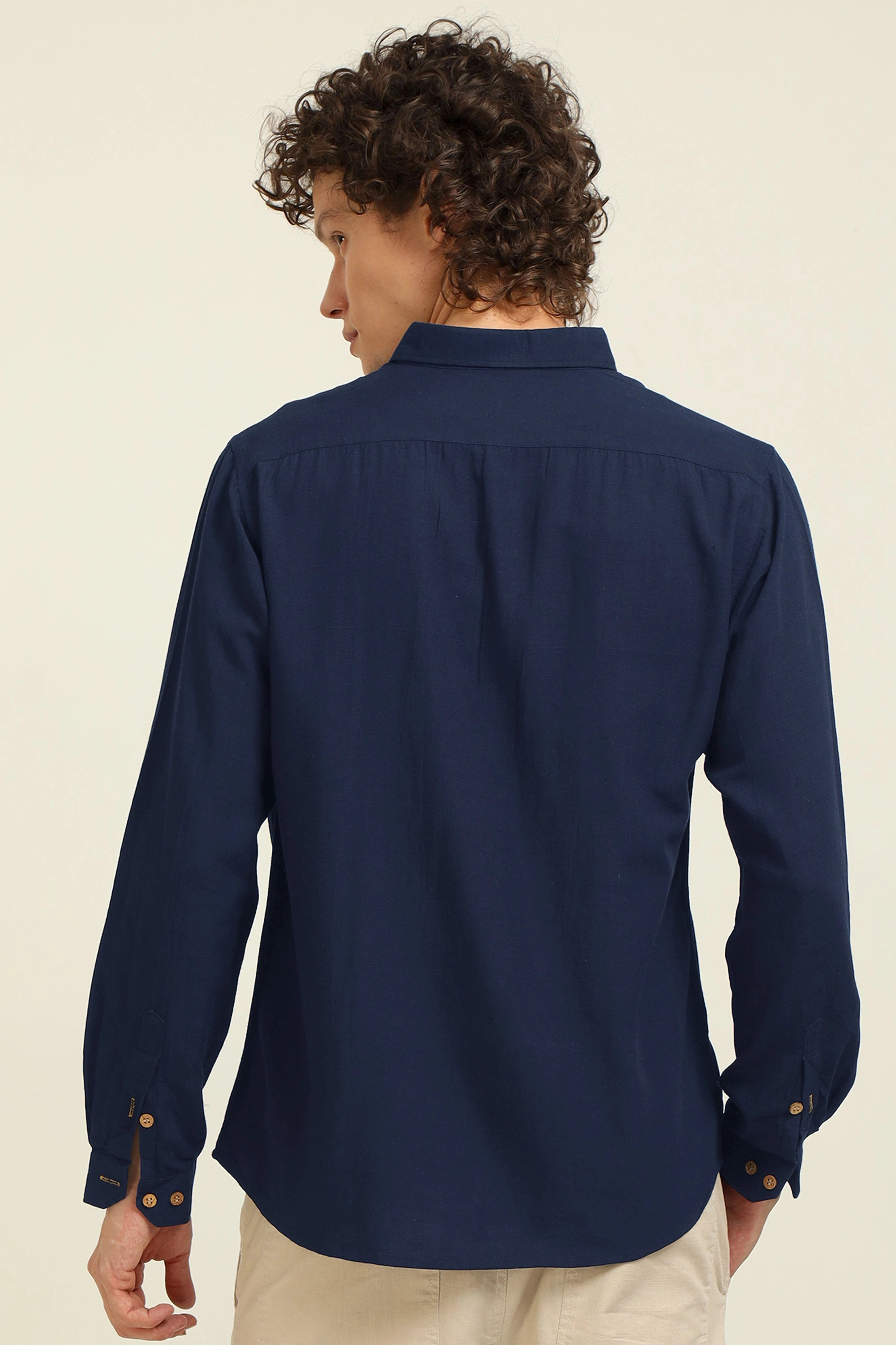 Classic Pirogue Embroidery Shirt