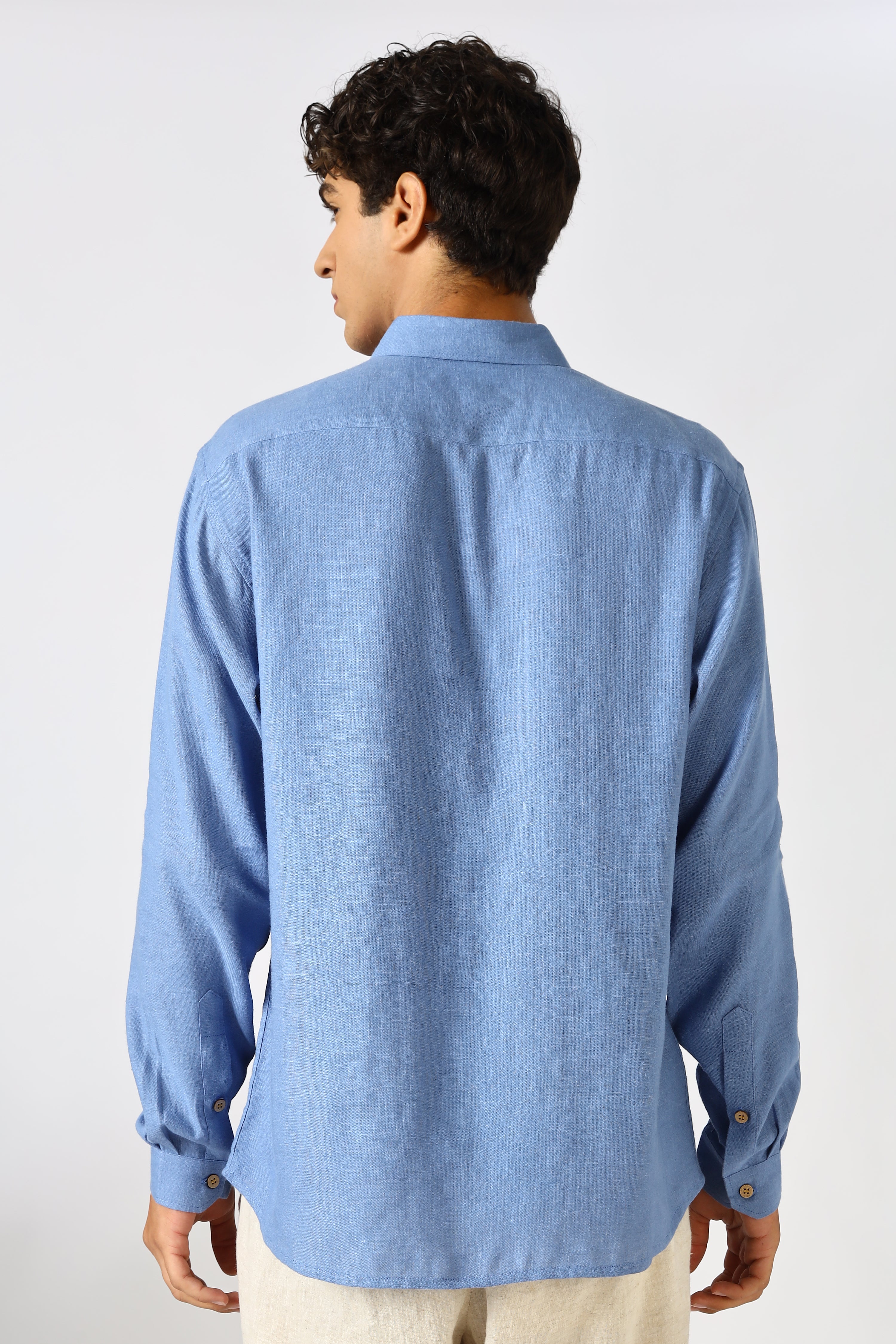 Light Blue 100% Linen 44 Lea Shirt