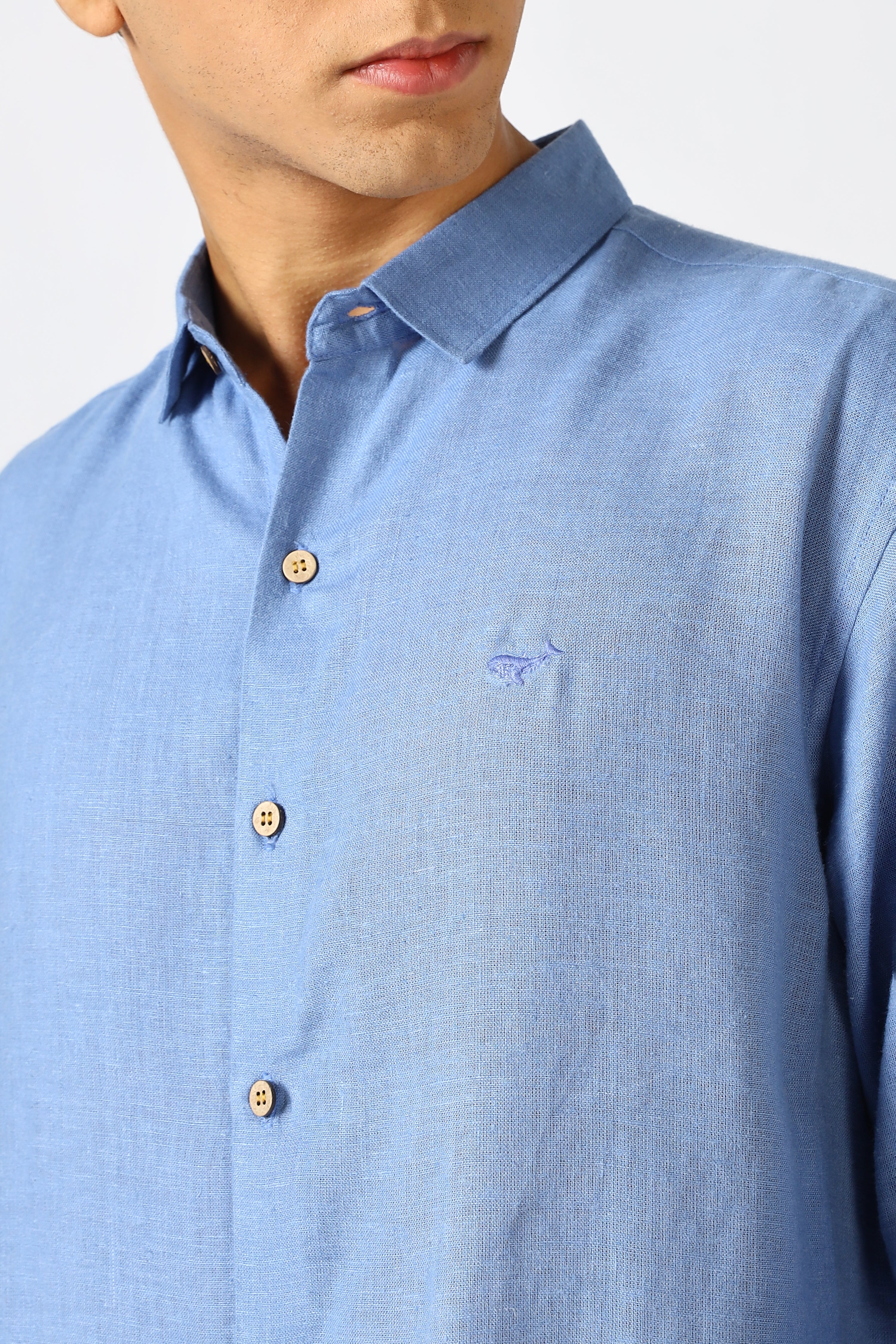 Light Blue 100% Linen 44 Lea Shirt