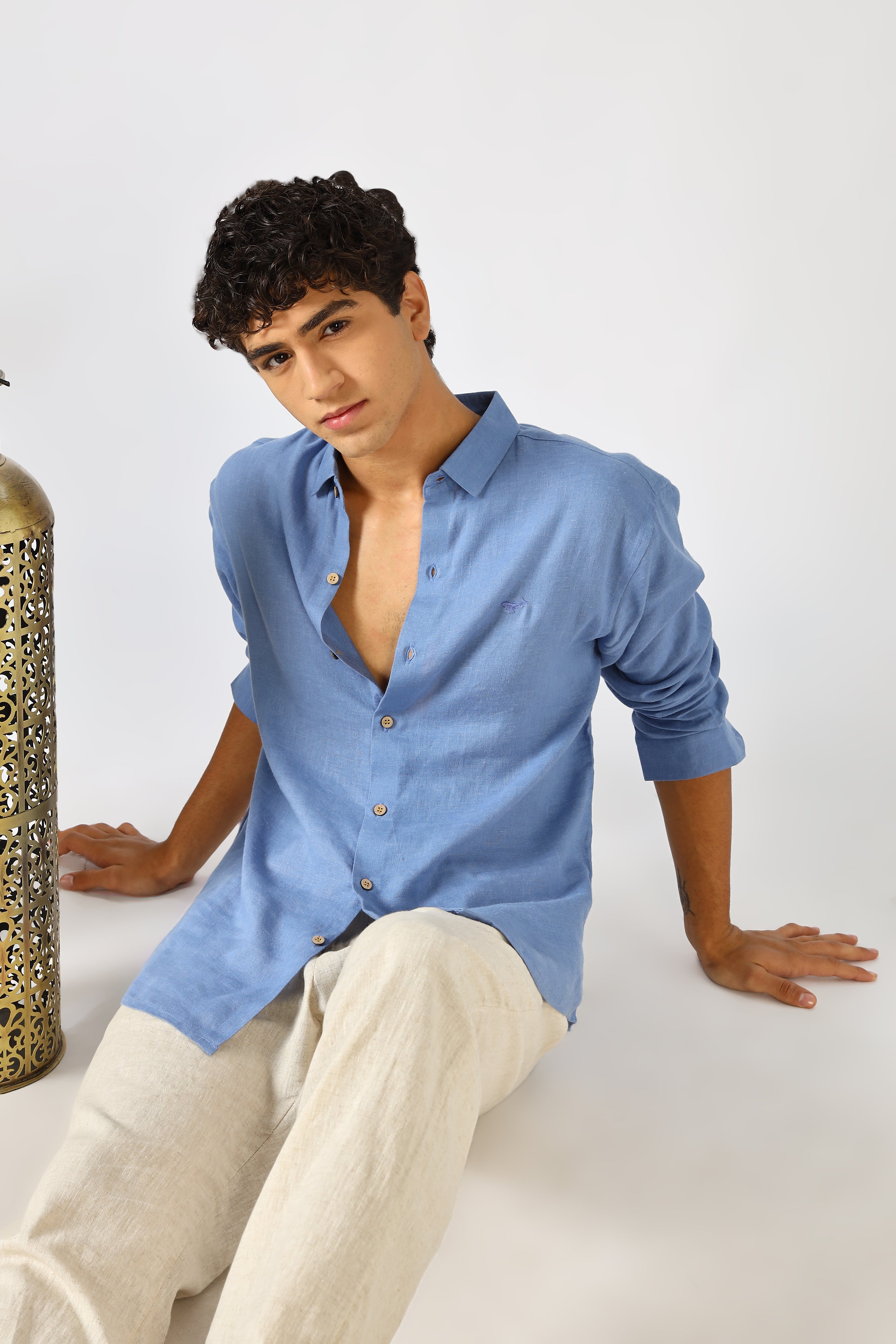 Light Blue 100% Linen 44 Lea Shirt