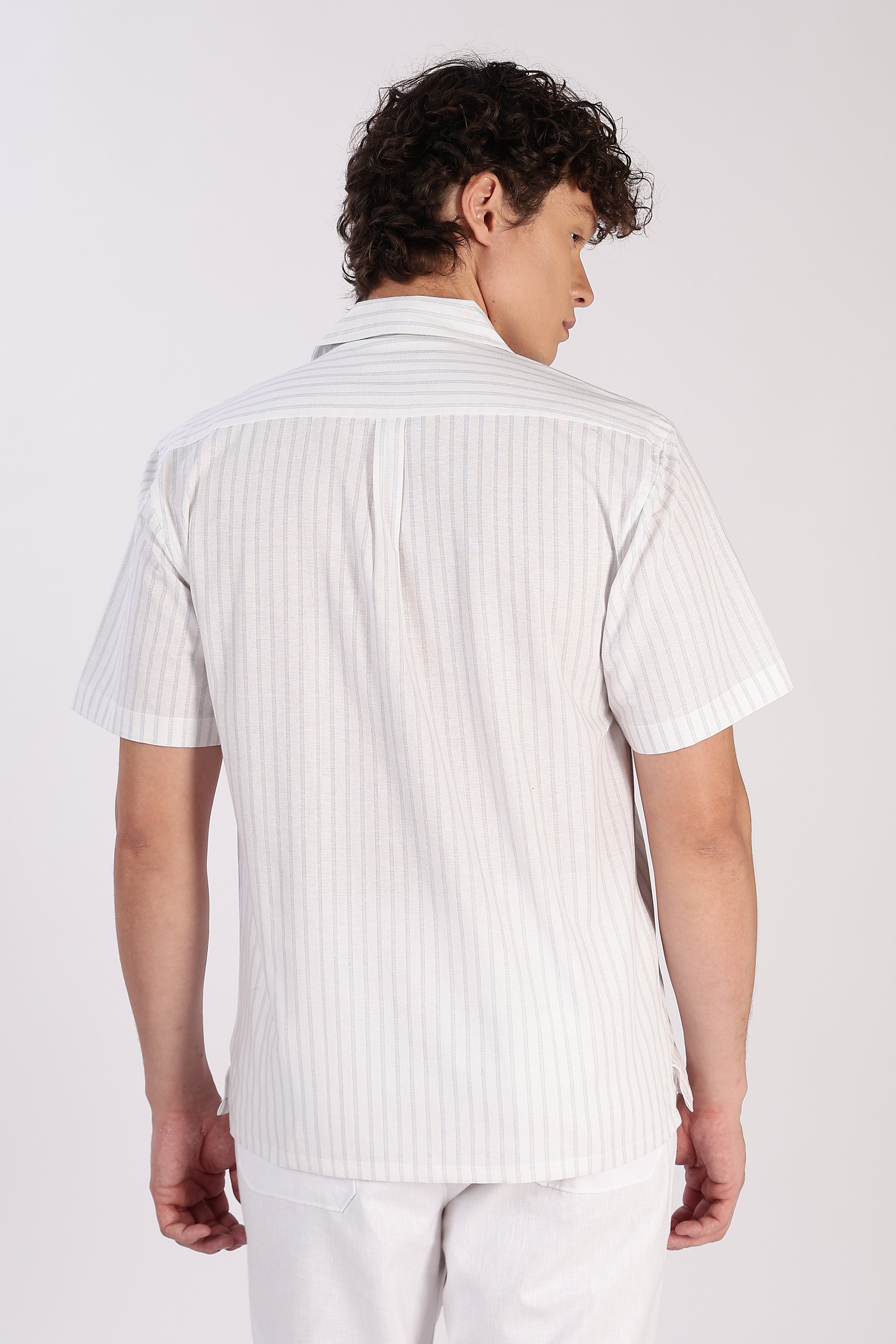 Skyfall Spritz Cotton Box Fit White Printed Striped Shirt