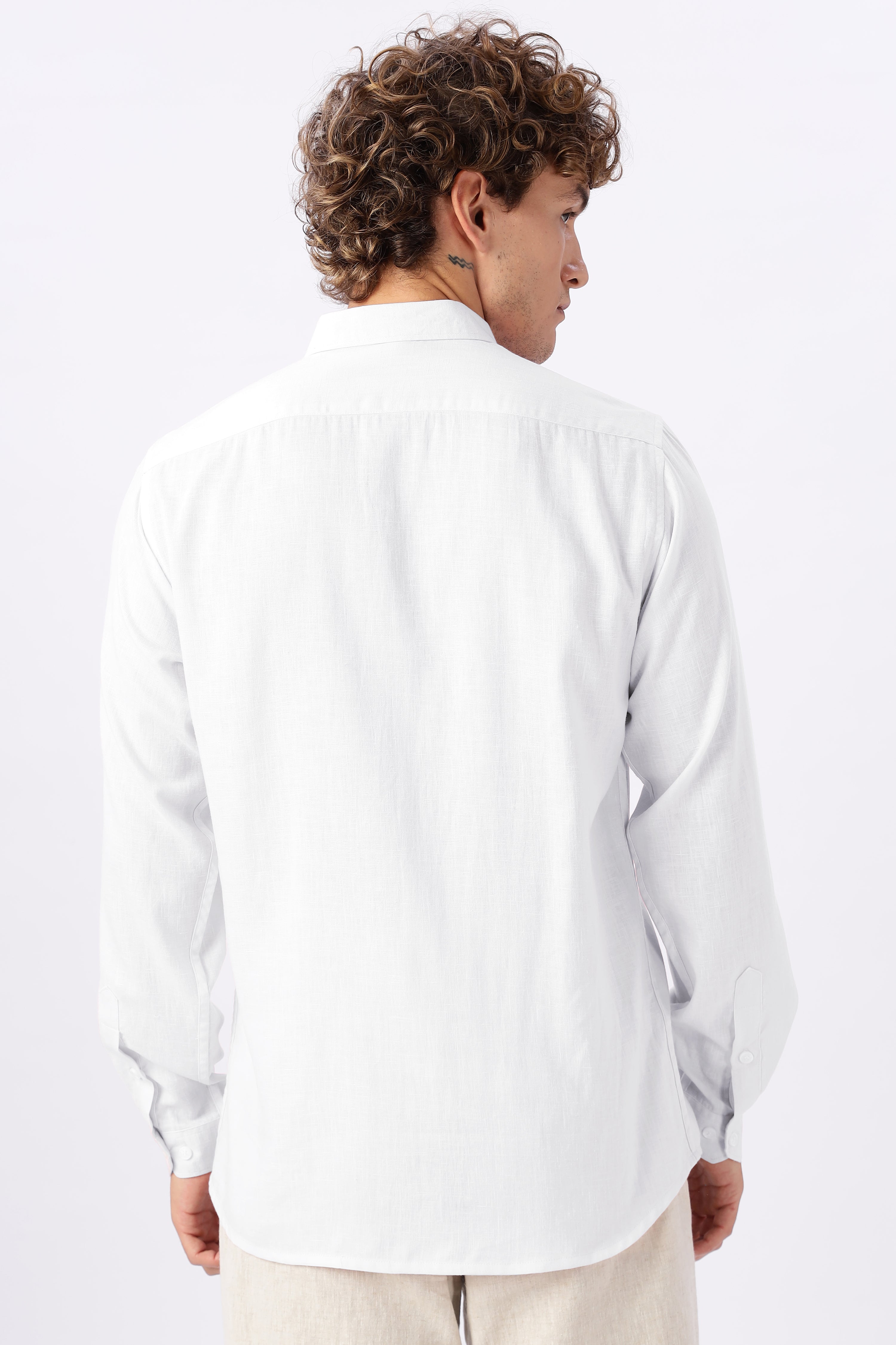 Classic White 100% Linen 44 Lea Shirt