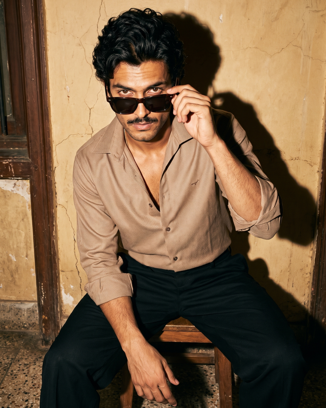 The Cigar Brown Cotton- Button Down Spread Collar Shirt