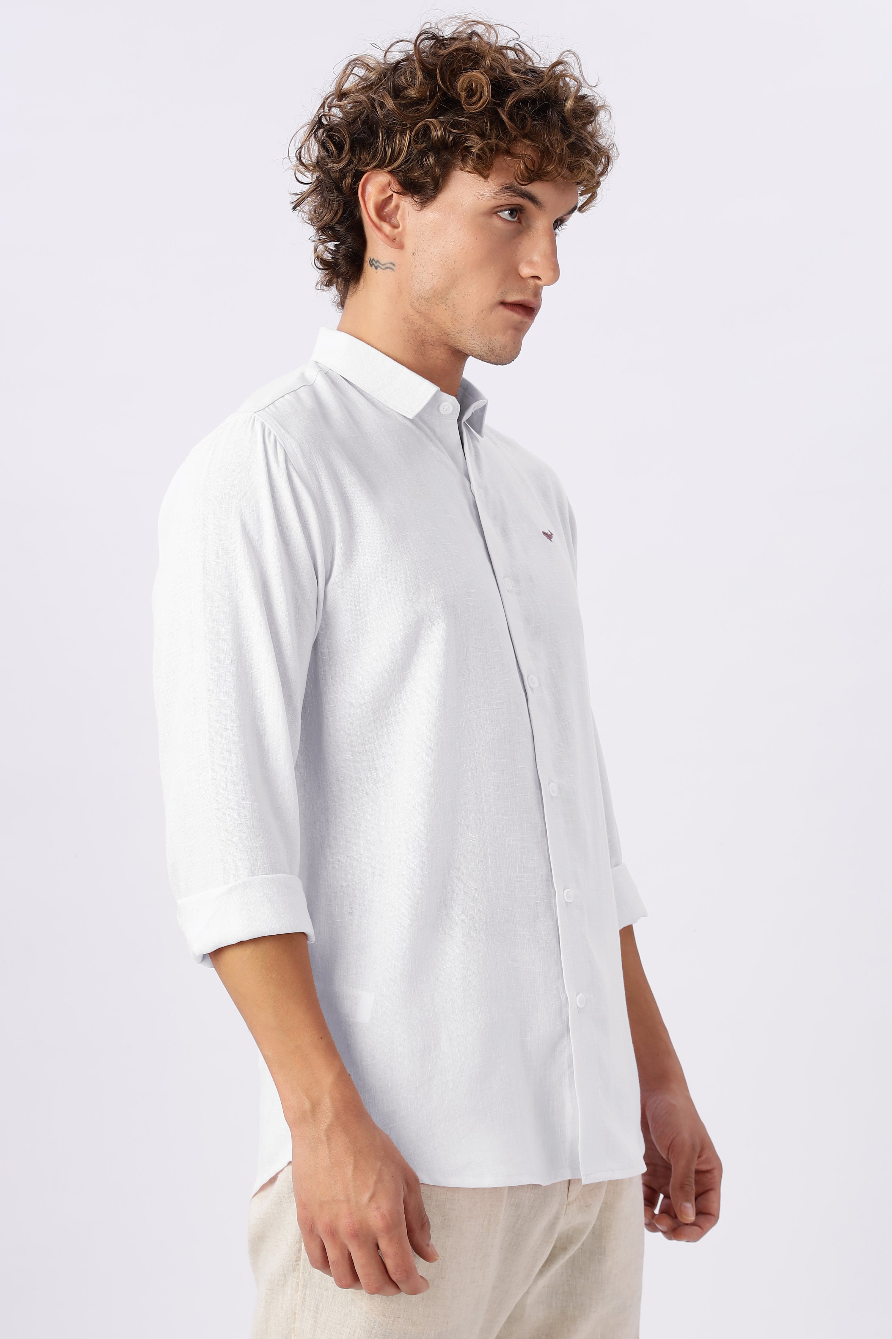 Classic White 100% Linen 44 Lea Shirt