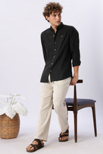 Black 100% Linen 44 Lea Shirt