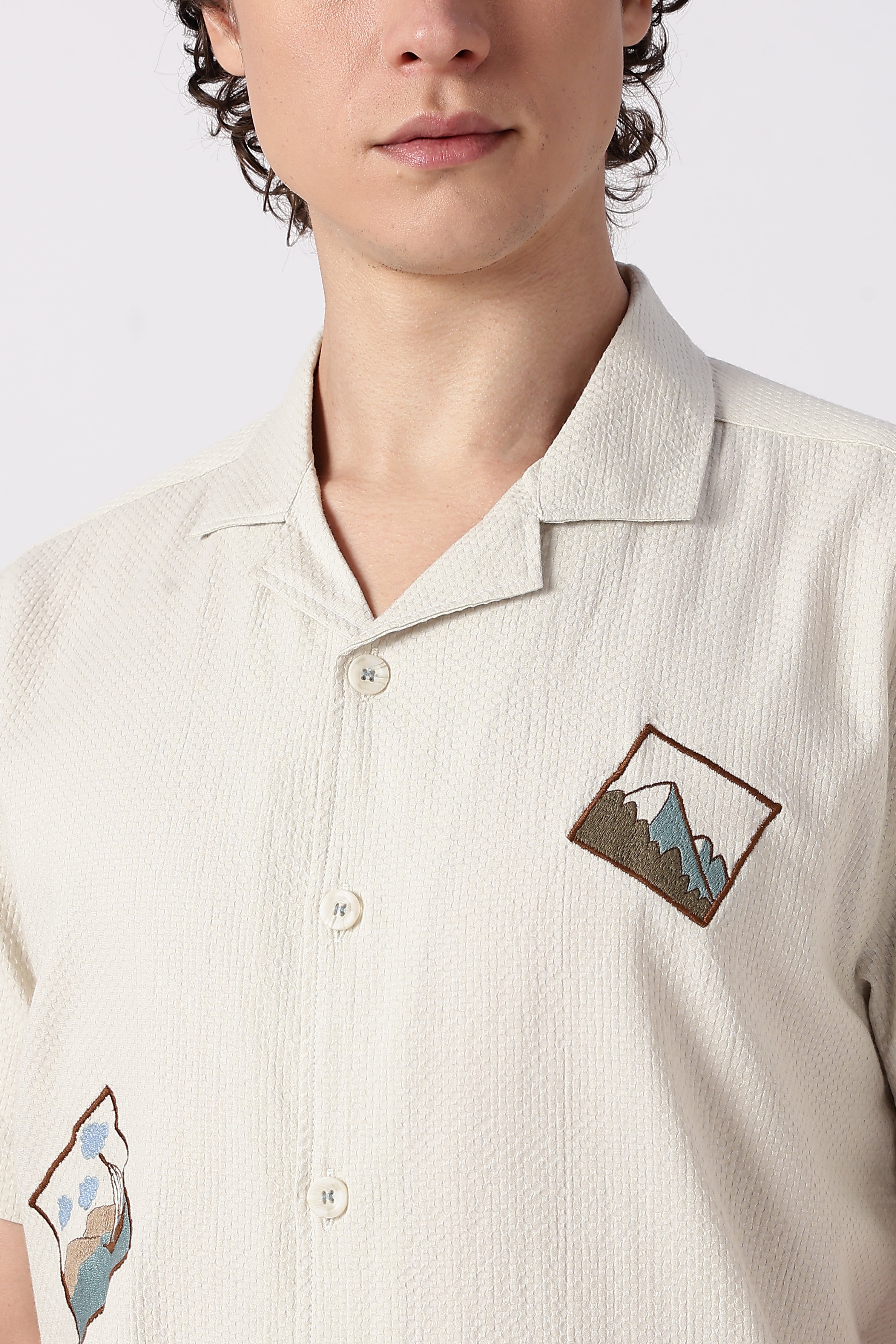 Minimal Scenic Cotton Box Fit Cream Embroidered Shirt