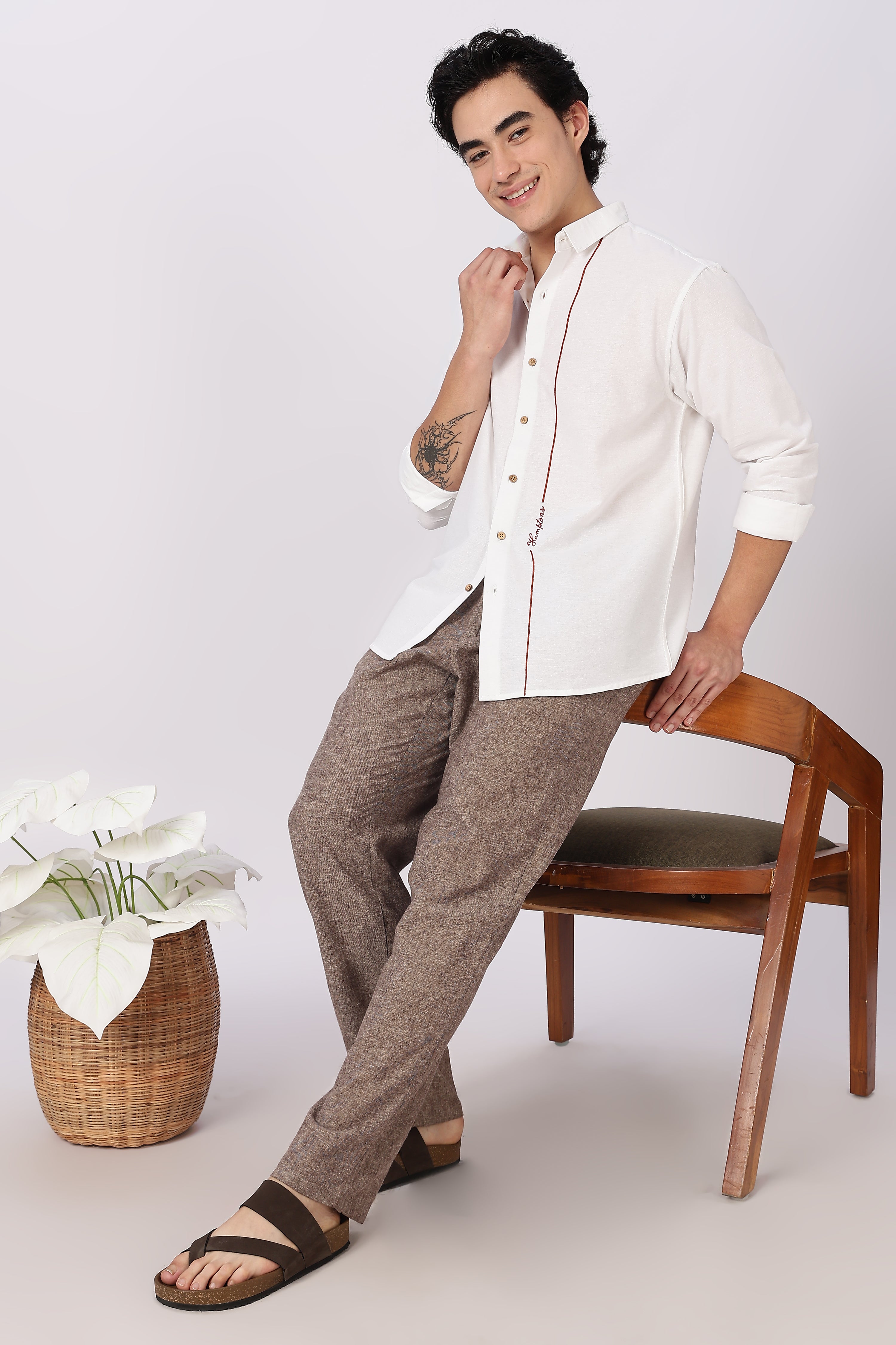 Signature Line Hamptons Cotton Regular Fit White Embroidered Shirt