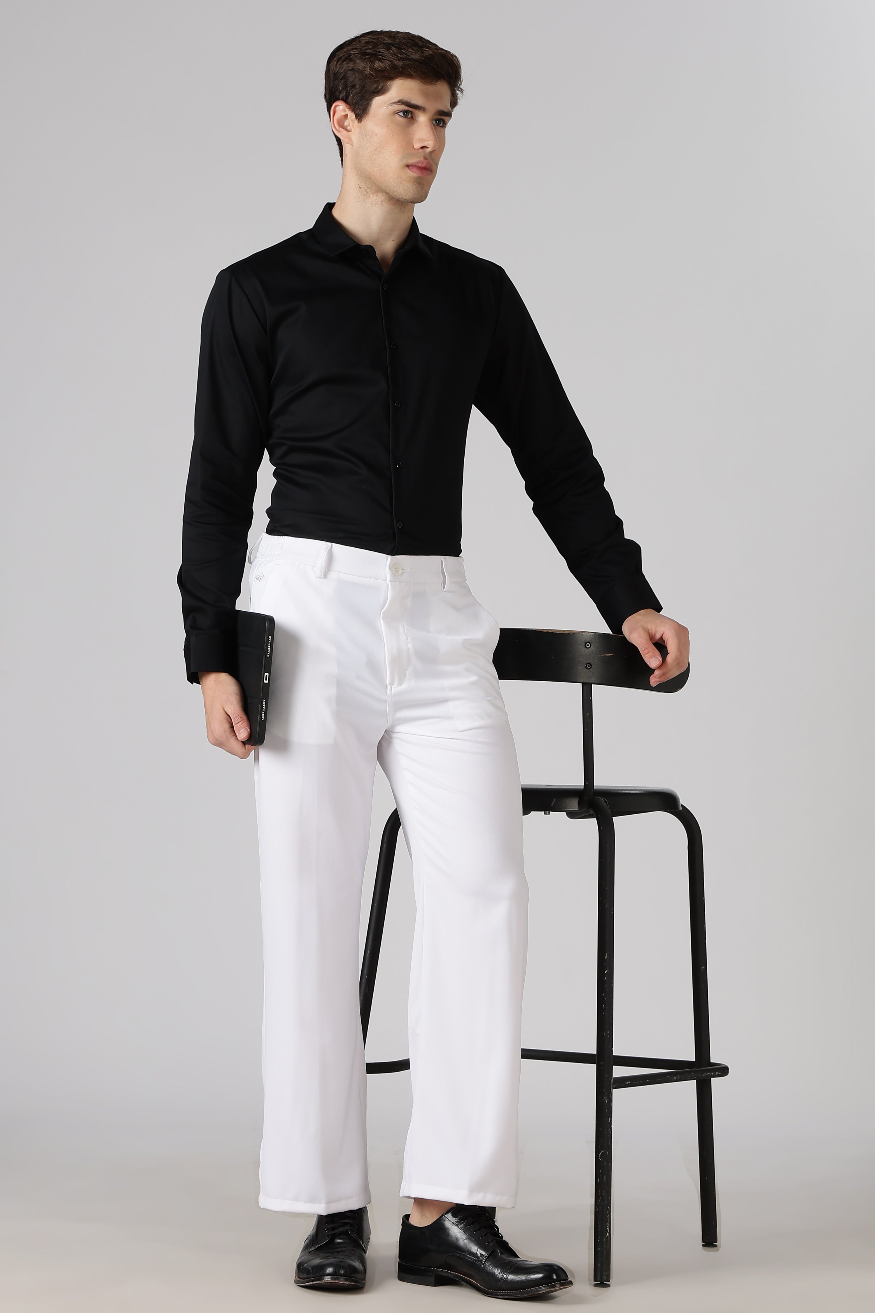 Classic Parallel Fit White Pant