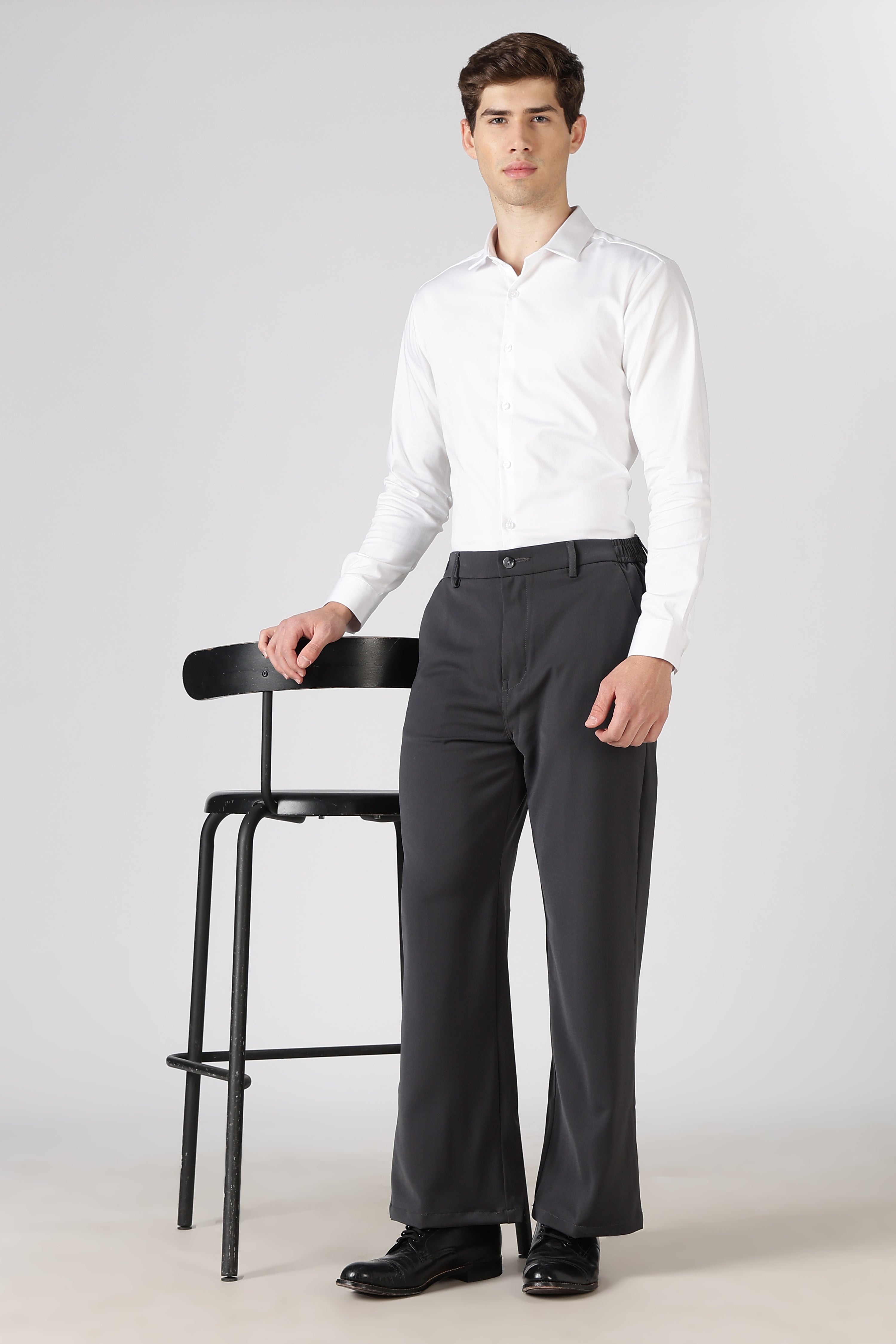 Classic Structured Parallel Fit Grey Pants